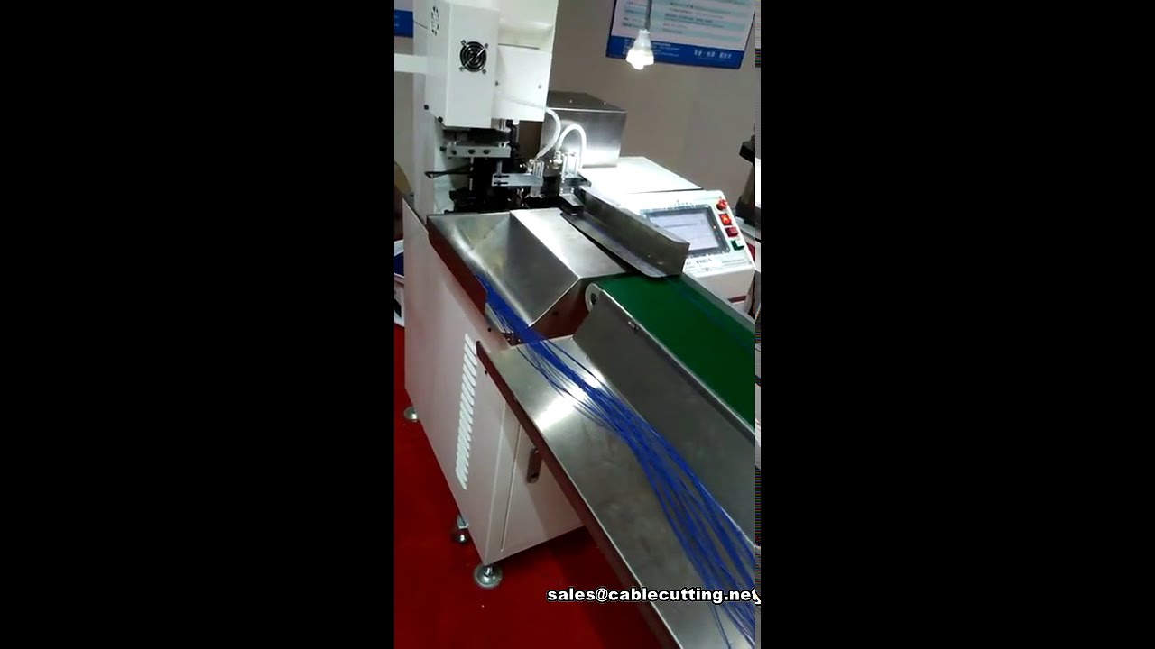 Wire cutting stripping crimping machine for long wire