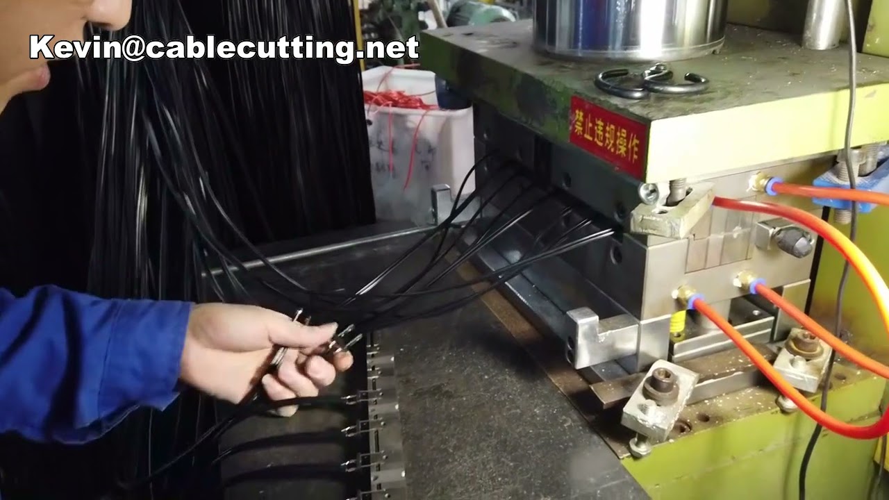 Plastic Electric Plug Mould,Plug Moulds Making,Injection Plug Moulds 2