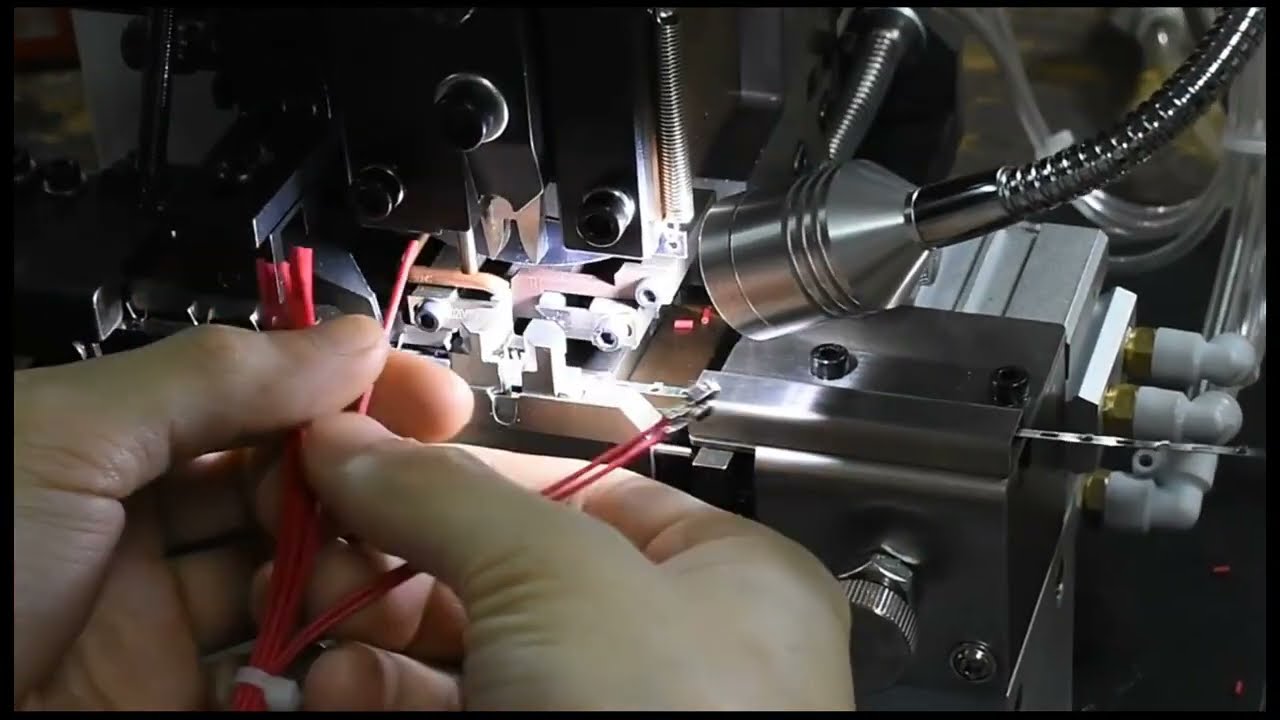 Multi core Wire Stripping Terminal Machine