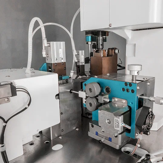 Automatic cable stripping crimping and twisting machine